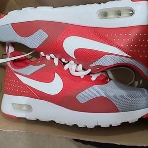 Nike air max tavas